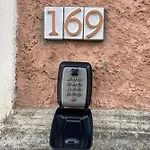 Giorgia House Couette-café