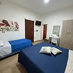 Giorgia House 3* Pizzo (Calabria)