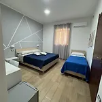 Giorgia House Couette-café Pizzo (Calabria)